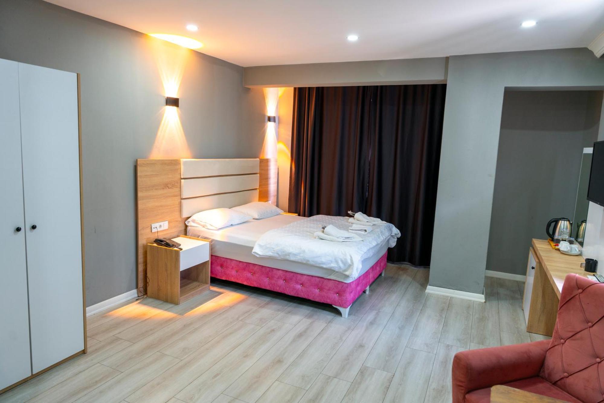 Rio'S Hotel Airport Истанбул Екстериор снимка