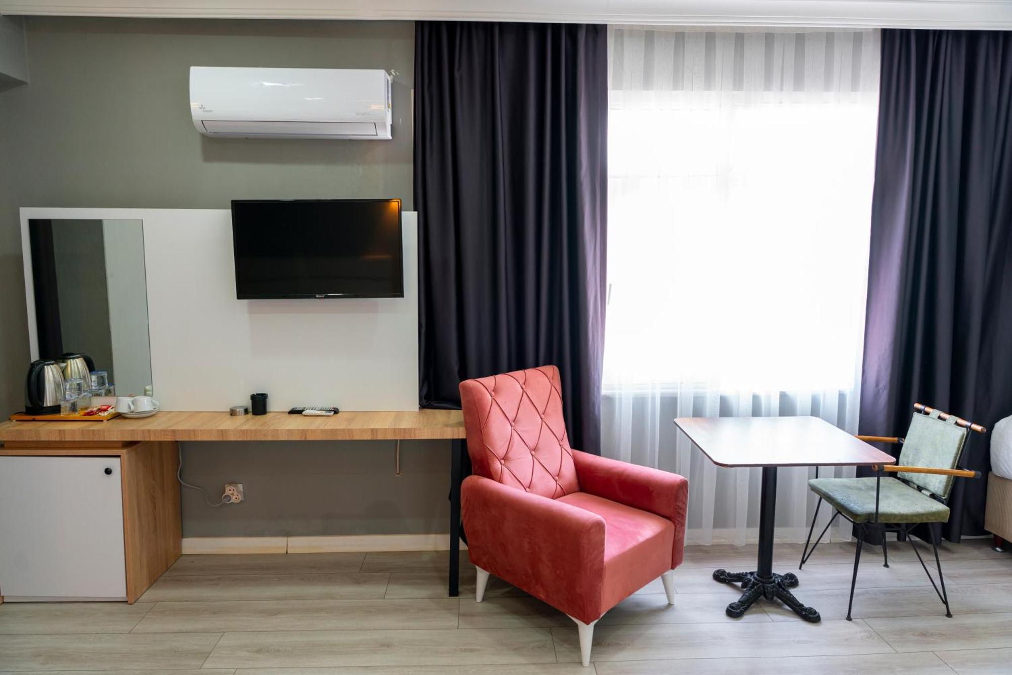 Rio'S Hotel Airport Истанбул Екстериор снимка