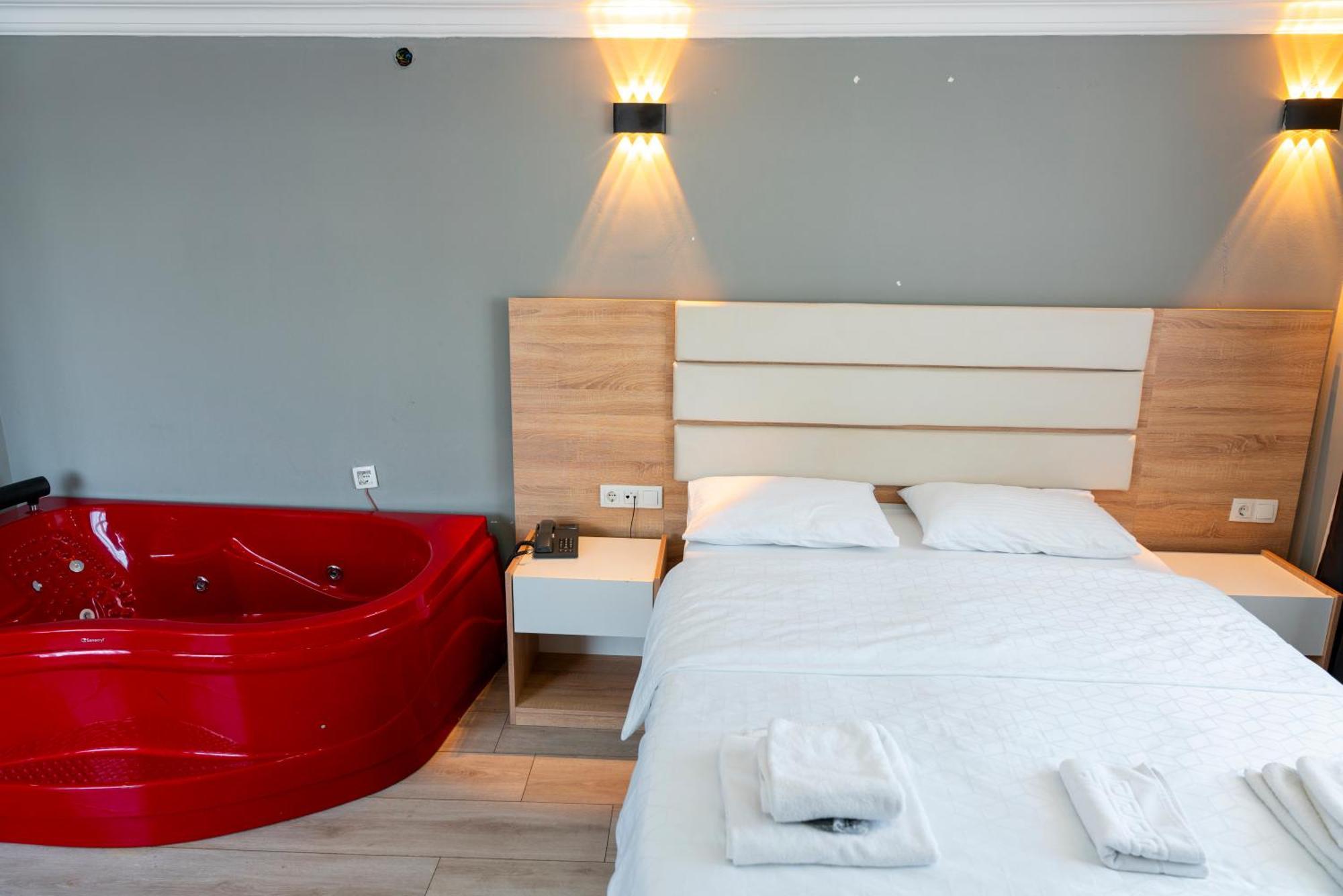 Rio'S Hotel Airport Истанбул Екстериор снимка